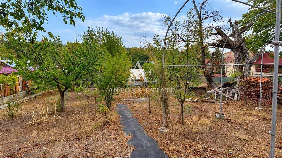 Casă individuală cu 4 camere cu Canalizare în Dealuri Oradea