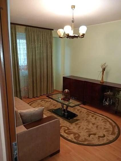 Apartament cu 2 camere decomandat în Mazepa 2