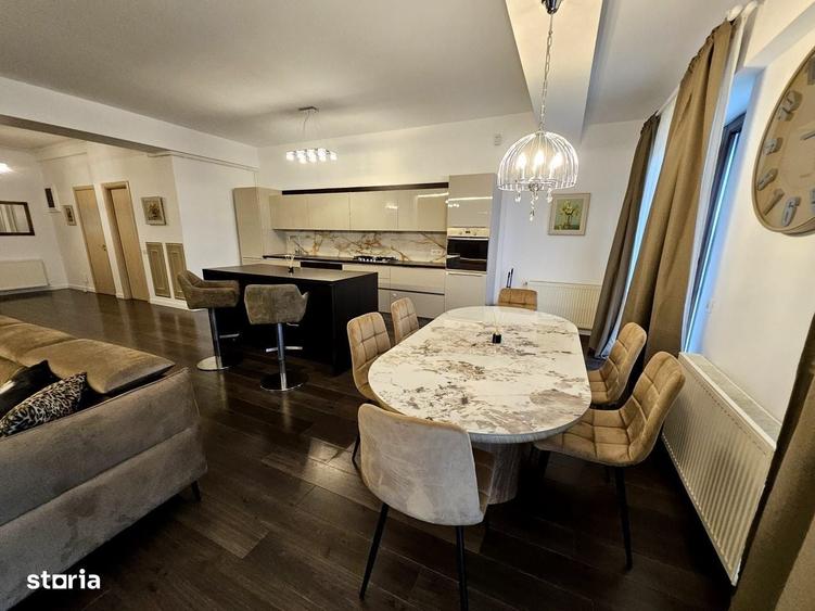 Apartament cu 4 camere în Herăstrău
