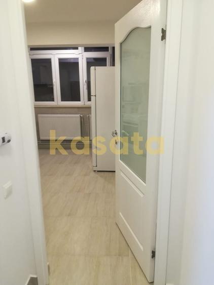 Garsonieră decomandată, mobilată în Apusului