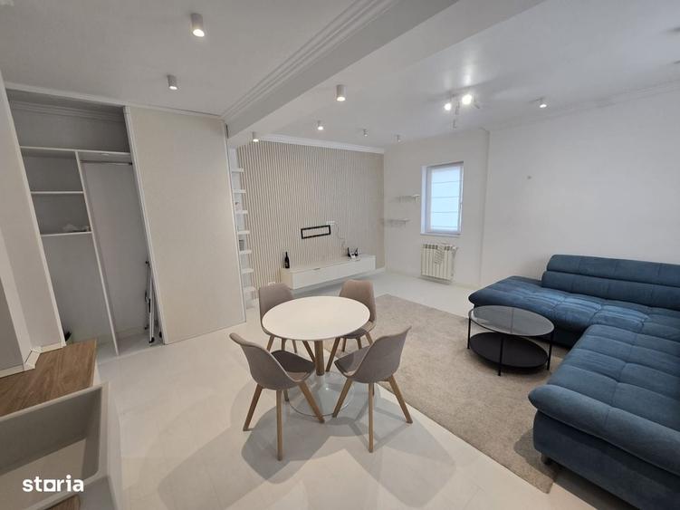 Apartament cu 2 camere în Regie