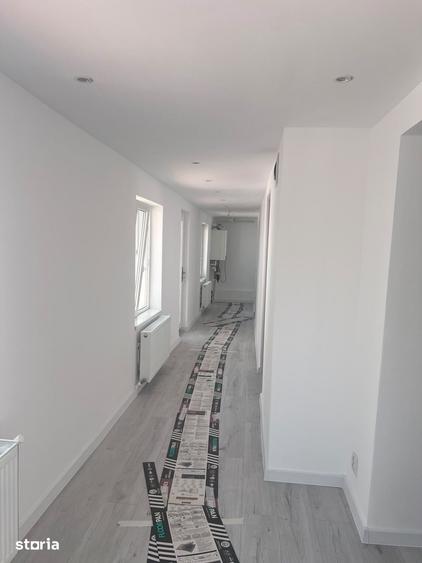Casă cu 3 camere cu Teren 200 Mp în Calea București
