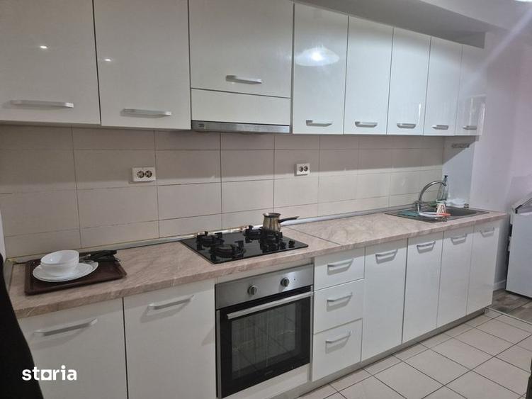 Apartament cu 3 camere în Colentina