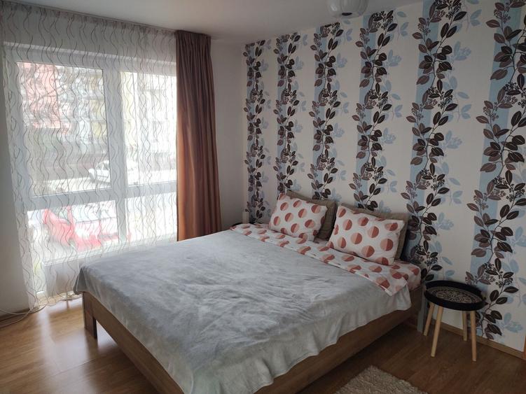 Apartament cu 2 camere decomandat în Exterior Vest