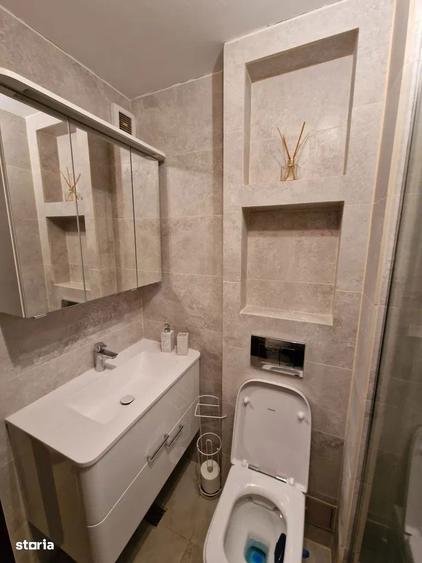 Apartament cu 4 camere, mobilat în Colentina