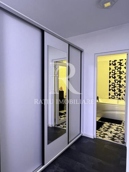Apartament Exclusivist cu Suită Matrimonială | Parcare | ARED | Oradea - 12