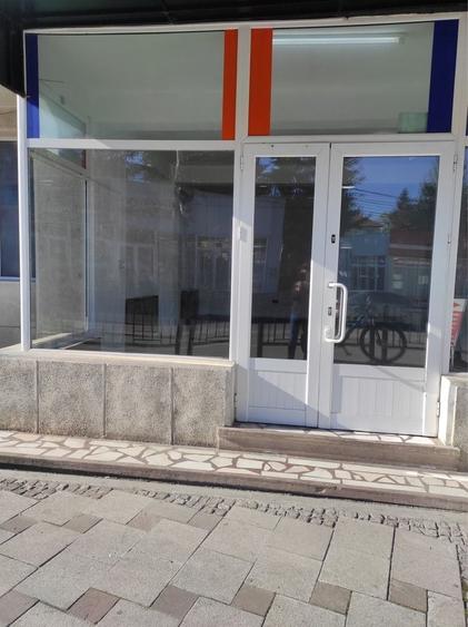 Spațiu comercial, de 55 mp, în Central
