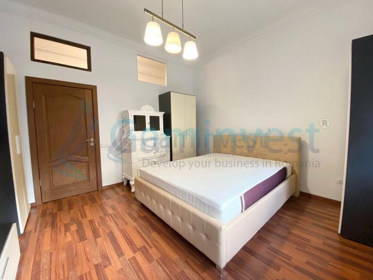 Apartament cu 3 camere decomandat, mobilat în Central