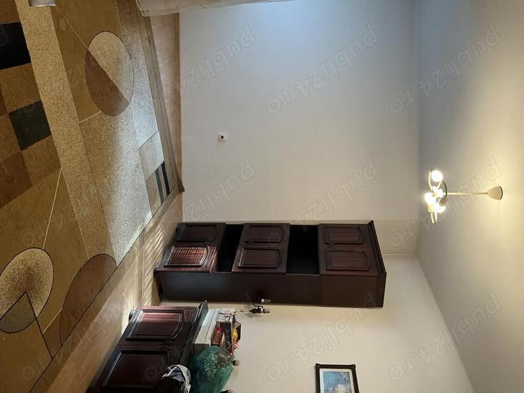 Inchiriere 4 camere semiutilat Bd. Carol - 5