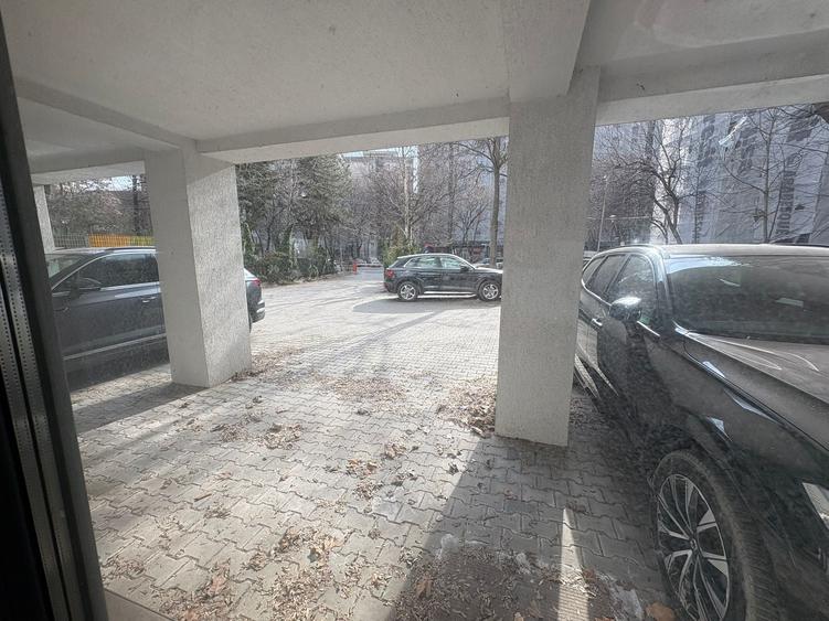 SPATIU COMERCIAL | OPEN-SPACE | 240MP | 3 INTRARI | SUN PLAZA | ACCES METROU - 9