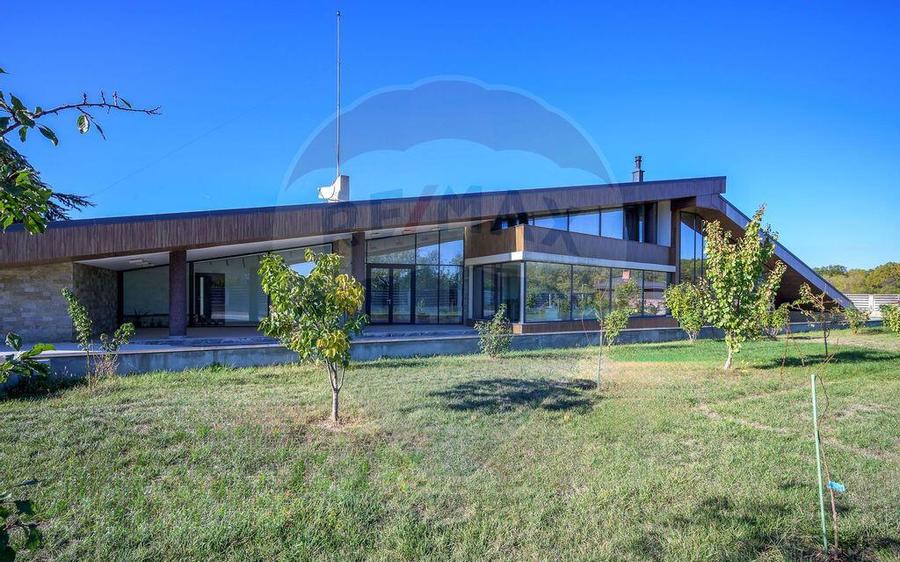 Vila Futurista: Elegan?a & Inova?ie la limita padur... - 13