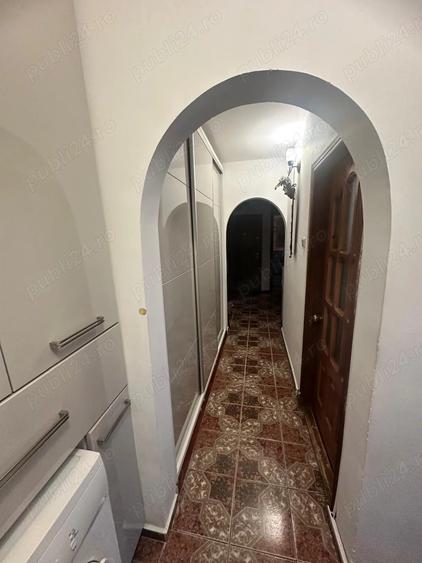 Vand apartament mobilat ?i utilat - 2