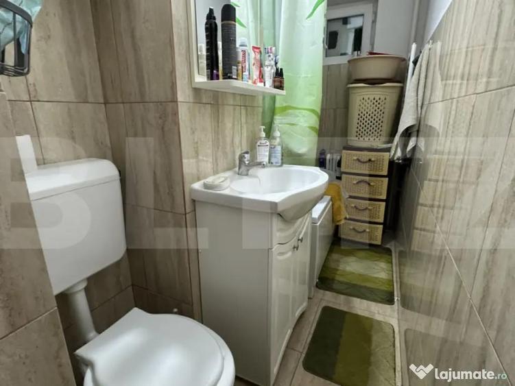 Apartament semidecomandat cu 2 camere, zona Velenta - 4