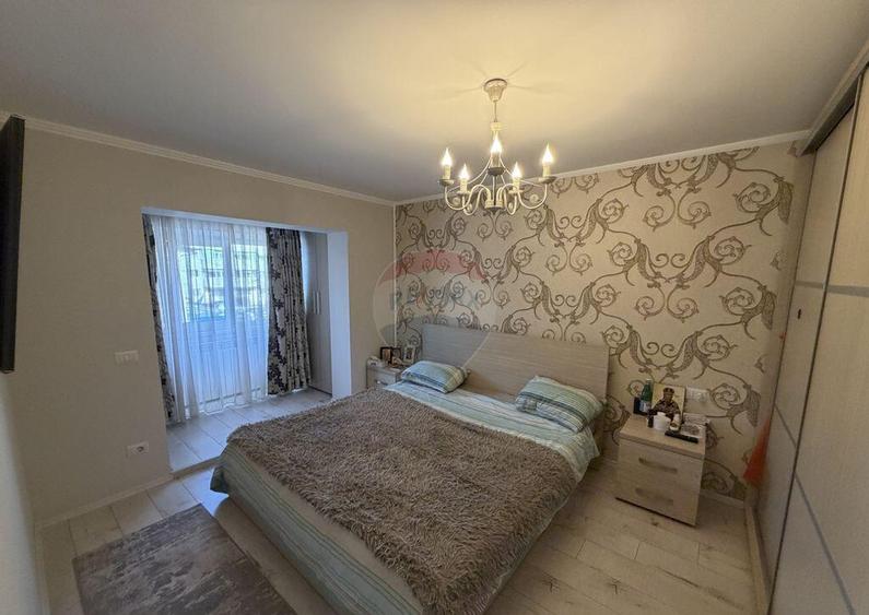 Apartament renovat modern - 9