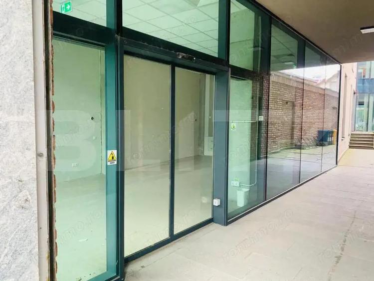 Spa?iu comercial, de inchiriat, 67 mp, zona ultracentrala - 9