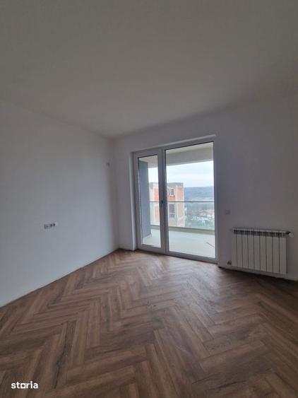 Etajul 1-Stadion-Copou-Bloc nou-Intabulat-70 mp - 4