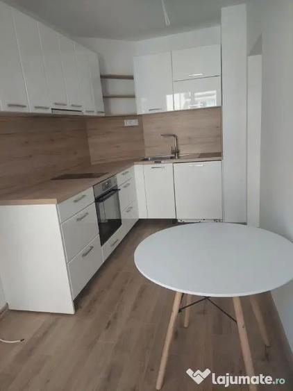 Apartament de vanzare UMT - 2