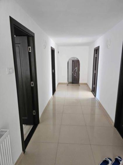 Casa 3 camere - Palazu Mare - 600 euro/luna (Cod E2) - 1