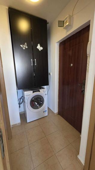 Garsoniera de vanzare, et.2, centrala proprie, zona Freidorf - 2