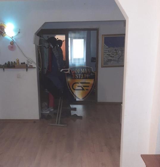 2 apartamente la parter,  Zona Dacia, stradal, ideal spatiu comercial / birouri - 2