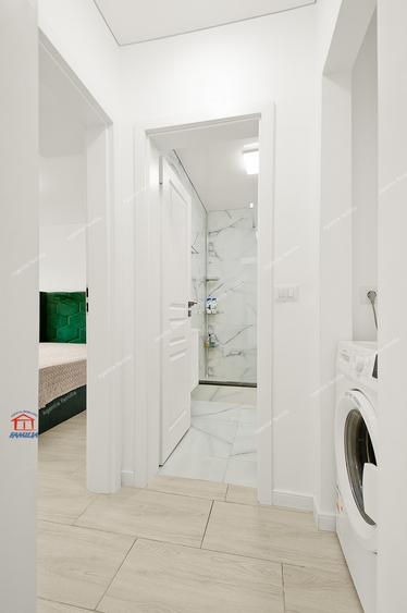 Apartament complet renovat, 2 camere, semidecomandat, etaj 2 din 4, Tiglina 1 - 3