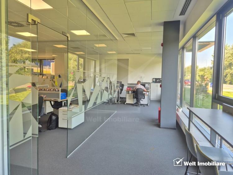 Spatiu multifunctional 220mp, parcari, zona Tetarom I - 2