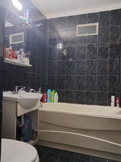 Soveja -4 camere decomandat  2 bai-96mp-centrala pe gaz-175000 Euro - 10