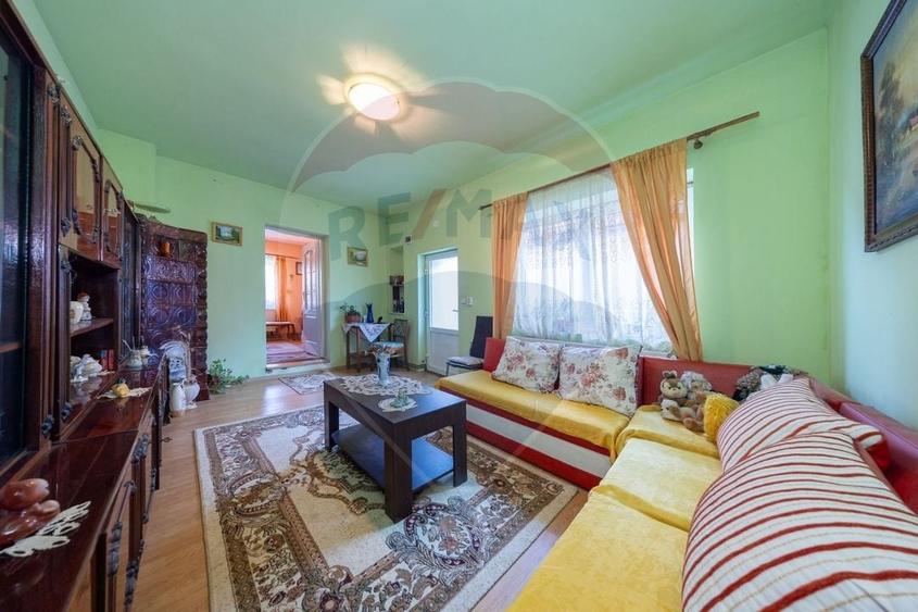 Oportunitate: casă la preț de apartament in Cristian - 12