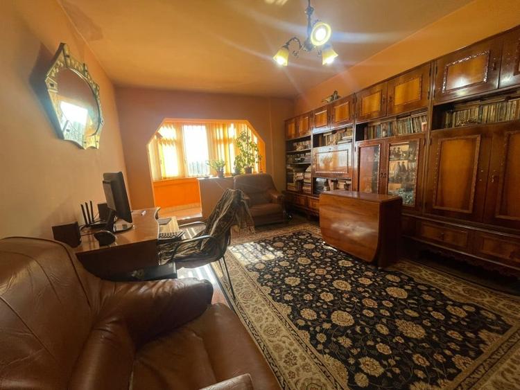 Apartament de vanzare cu 3 camere, 2 bai zona Pacurari- Lukoil, Iasi - 3