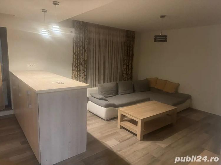 Proprietar vand apartament cu 2 camere + un loc de parcare - 2