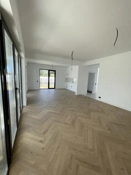 Vila Corbeanca Mediteraneana - PROPRIETAR -- FARA TVA !! 220 000 - 2