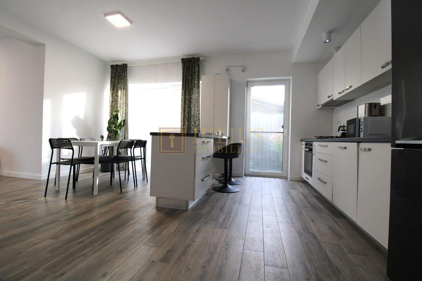 Duplex cu 4 camere cu Canalizare în Moșnița Nouă