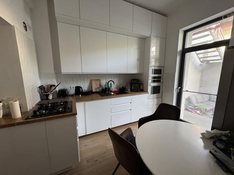 13 Septembrie  - Casa individuala - Renovata completa - Disponibila imediat - 3