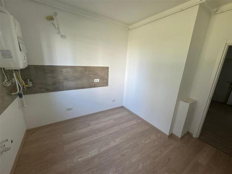 Garsoniera 43.50 mp  parter, vedere spre lac, comision 0 % - 3