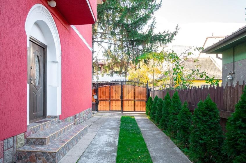 De inchiriat apartament 3 camere la casa, zona Florilor cu parcare - 5