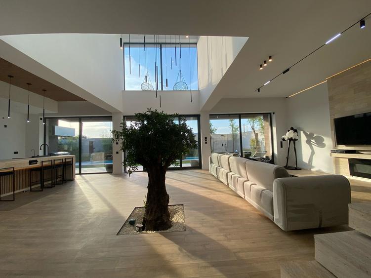 CASA CORBEANCA 6 CAMERE + PISCINA - COMISION 0% - 4