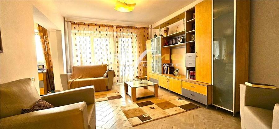 Apartament 3 camere, su.88mp.decomandat, CF.0, - Gara BCR - 3