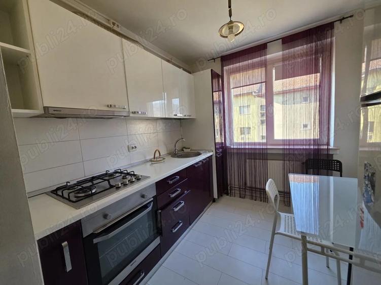 Apartament 3 camere de inchiriat Deva, Str. Imparatul Traian - 12