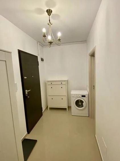 Garsonieră Exigent Plaza – etaj 1, vedere Parcul Liniei, 10 min Metrou - 5