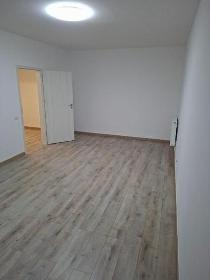 3 camere/74 mp utili/Exigent Plaza Faza 1/ Bd. Timisoara / 165.000euro+TVA 21% - 3
