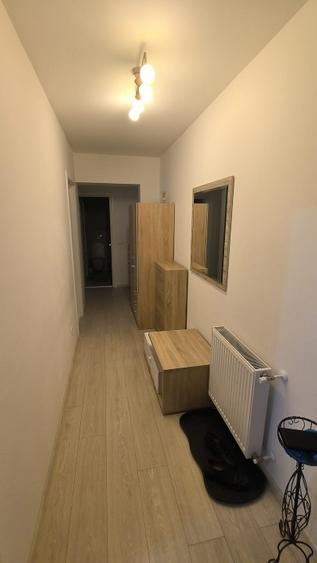 Proprietar închiriez ap 2 cam bloc nou  - 8