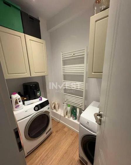 Apartament cu 3 camere *mobilat ?i utilat* - 300m de Hotel - 4