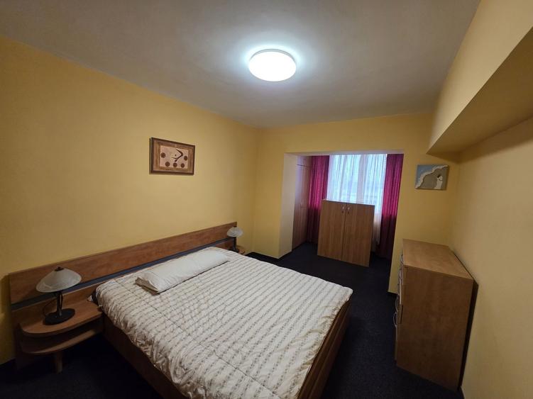 Apartament cu 2 camere semidecomandat, mobilat în Titulescu