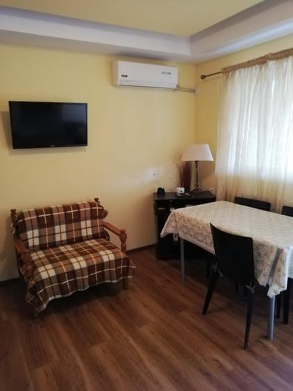 Apartament la vila, 3 camere semidecomandate - 3