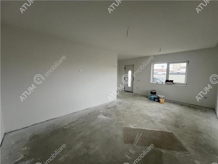 Casa cu 4 camere si teren 250 mp in Selimbar zona Triajului - 18