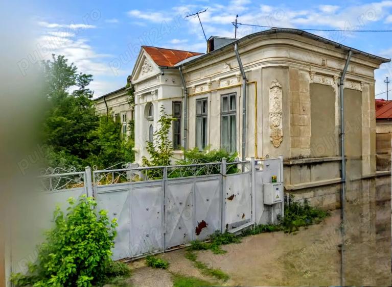 Casa cu farmec interbelic de vanzare in centrul ora?ului Buzau - 3