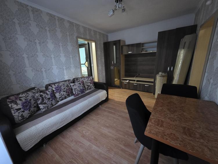 Inchiriez apartament 2 camere - 2