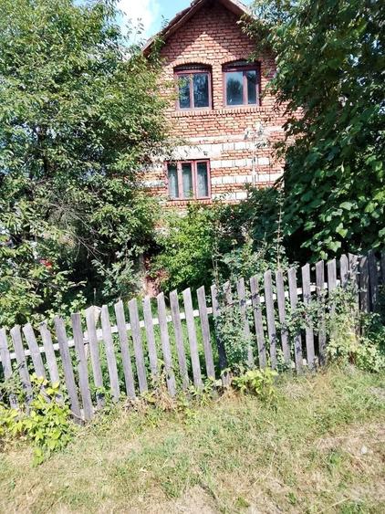 Casă cu 2 camere în Corbeni