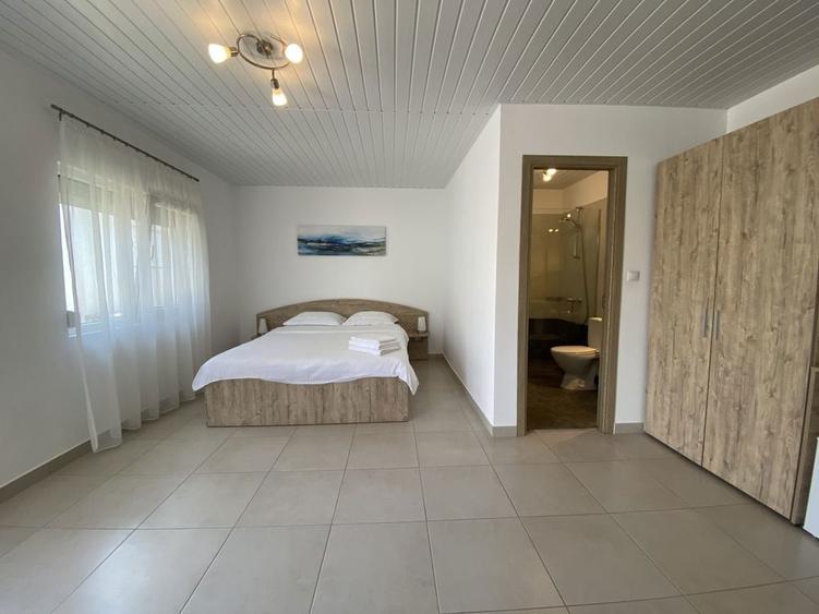 Inchiriez casute pe termen lung - 4