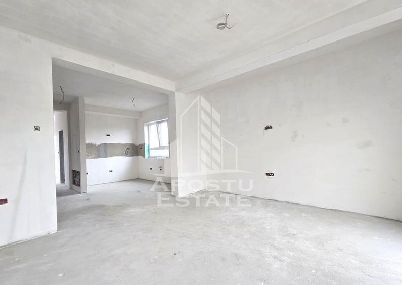 Jumatate de duplex, Parter + Etaj, 5 camere si 2 bai, Sag - 17